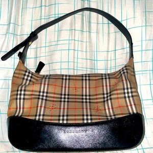 Burberry vintage hobo purse